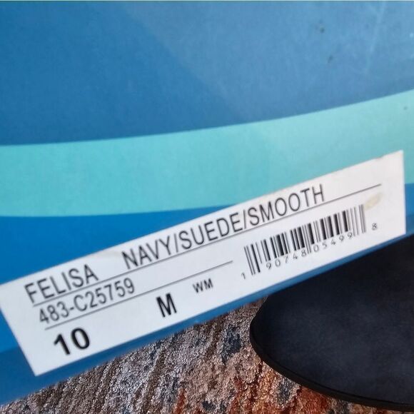 NIB Cliffs white mountain navy faux suede boots sz 10 - Picture 3 of 5
